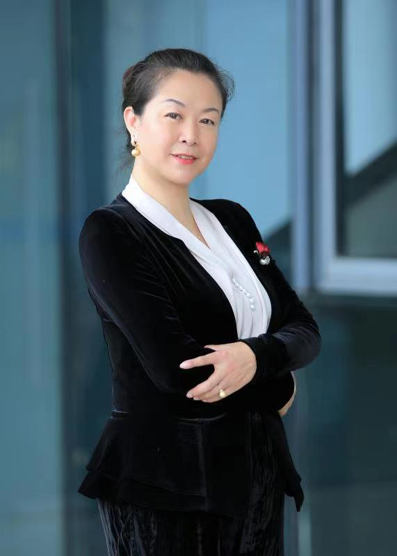 云品领路人何玉萍：素心守拙，方为大爱